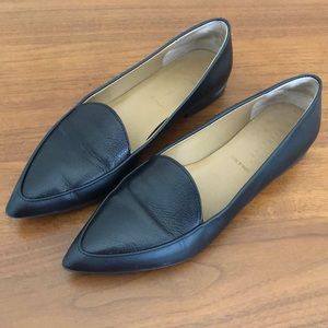 Everlane The Modern Point Sz 7